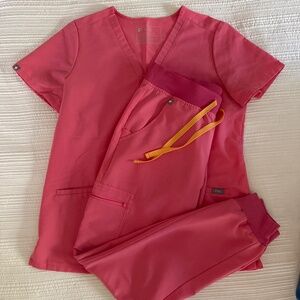Figs scrubs
